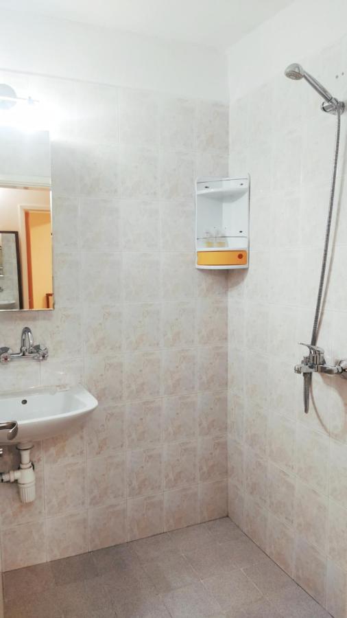 Apartment Levski Apart Burgas Esterno foto